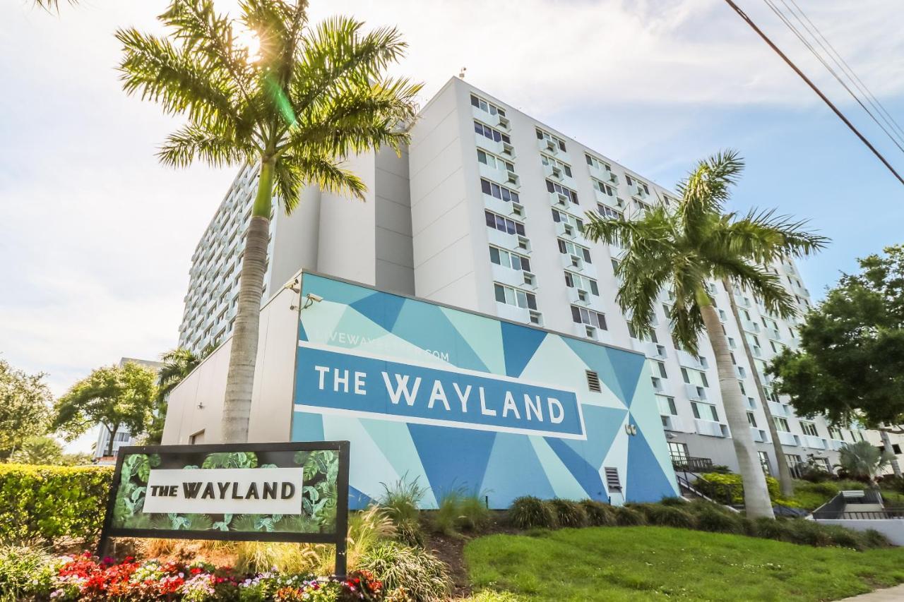 Frontdesk The Wayland Apts Downtown St Pete Lejlighed Saint Petersburg Eksteriør billede